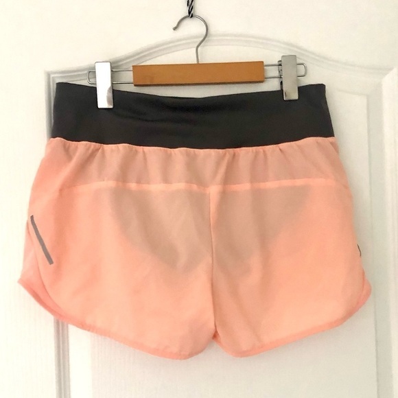 ADIDAS Run It Short 3” Running Shorts size M - Picture 4 of 7